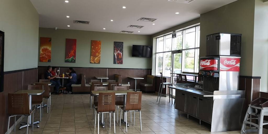 Churchs Chicken | restaurant | 9590 McCowan Rd Unit 4 and 5, Markham, ON L3P 8M1, Canada | 9059272444 OR +1 905-927-2444