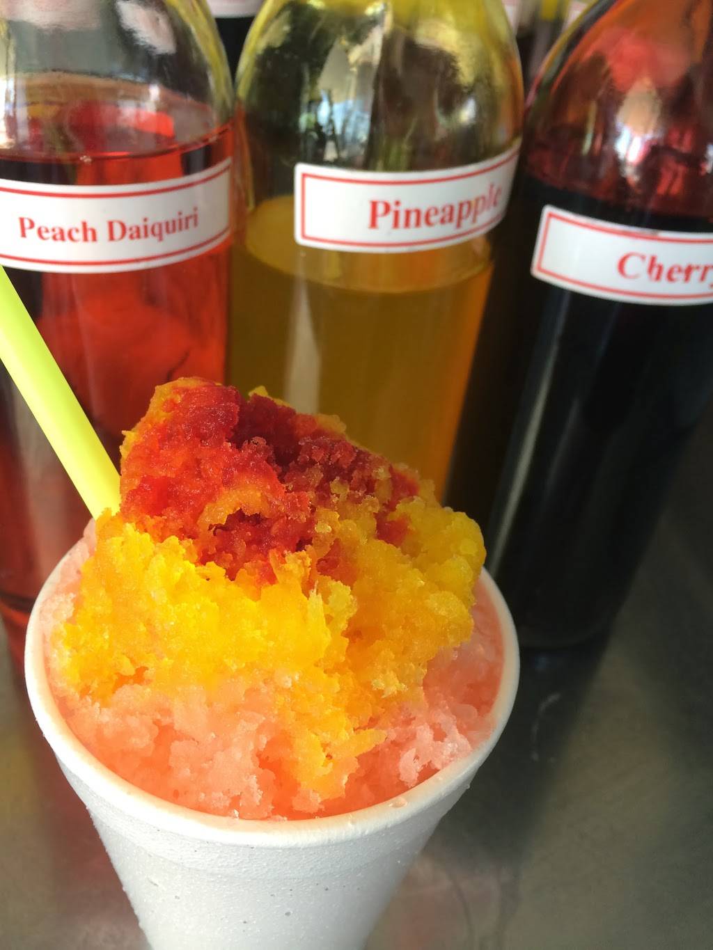 LH Southern Snoballs | restaurant | 714 W Will Rogers Blvd, Claremore, OK 74017, USA | 9182600487 OR +1 918-260-0487
