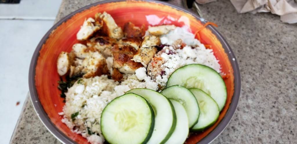 Zoës Kitchen | restaurant | 6300 York Rd, Baltimore, MD 21212, USA | 4103234795 OR +1 410-323-4795