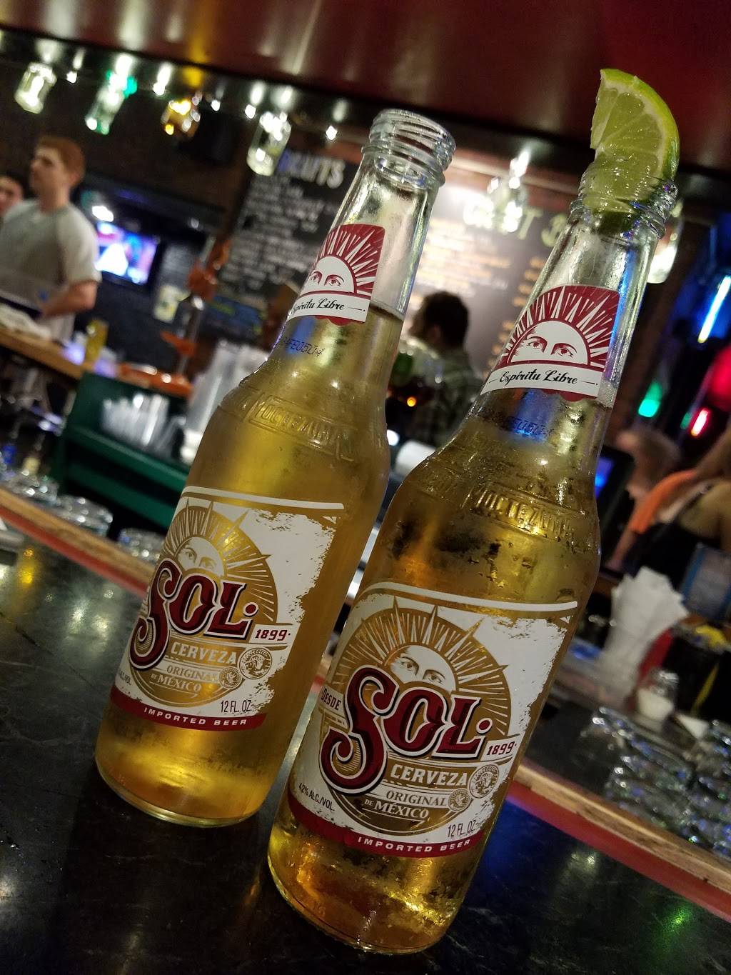 Water Way Bar & Grill | restaurant | 220 W Philadelphia St, York, PA 17401, USA | 7178488898 OR +1 717-848-8898