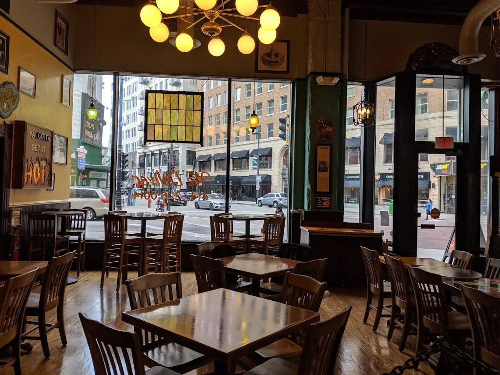 Potbelly Sandwich Shop | restaurant | 135 W Wisconsin Ave, Milwaukee, WI 53203, USA | 4142260014 OR +1 414-226-0014