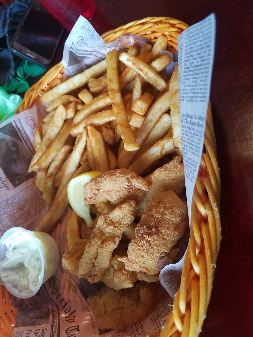 Yucatan Waterfront Bar & Grill | restaurant | 4875 Pine Island Rd, Matlacha, FL 33993, USA | 2392830113 OR +1 239-283-0113