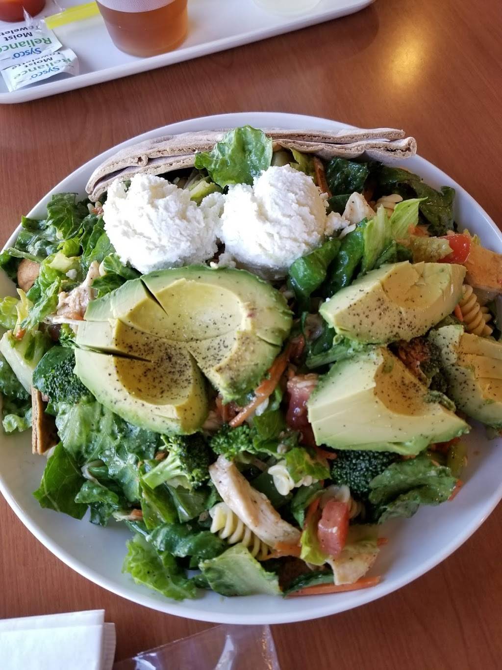 California Chicken Cafe | restaurant | 2401 Wilshire Blvd, Santa Monica, CA 90403, USA | 3104530477 OR +1 310-453-0477