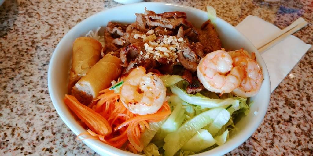 Pho Cafe | restaurant | 6040 NW Barry Rd, Kansas City, MO 64154, USA | 8162986307 OR +1 816-298-6307