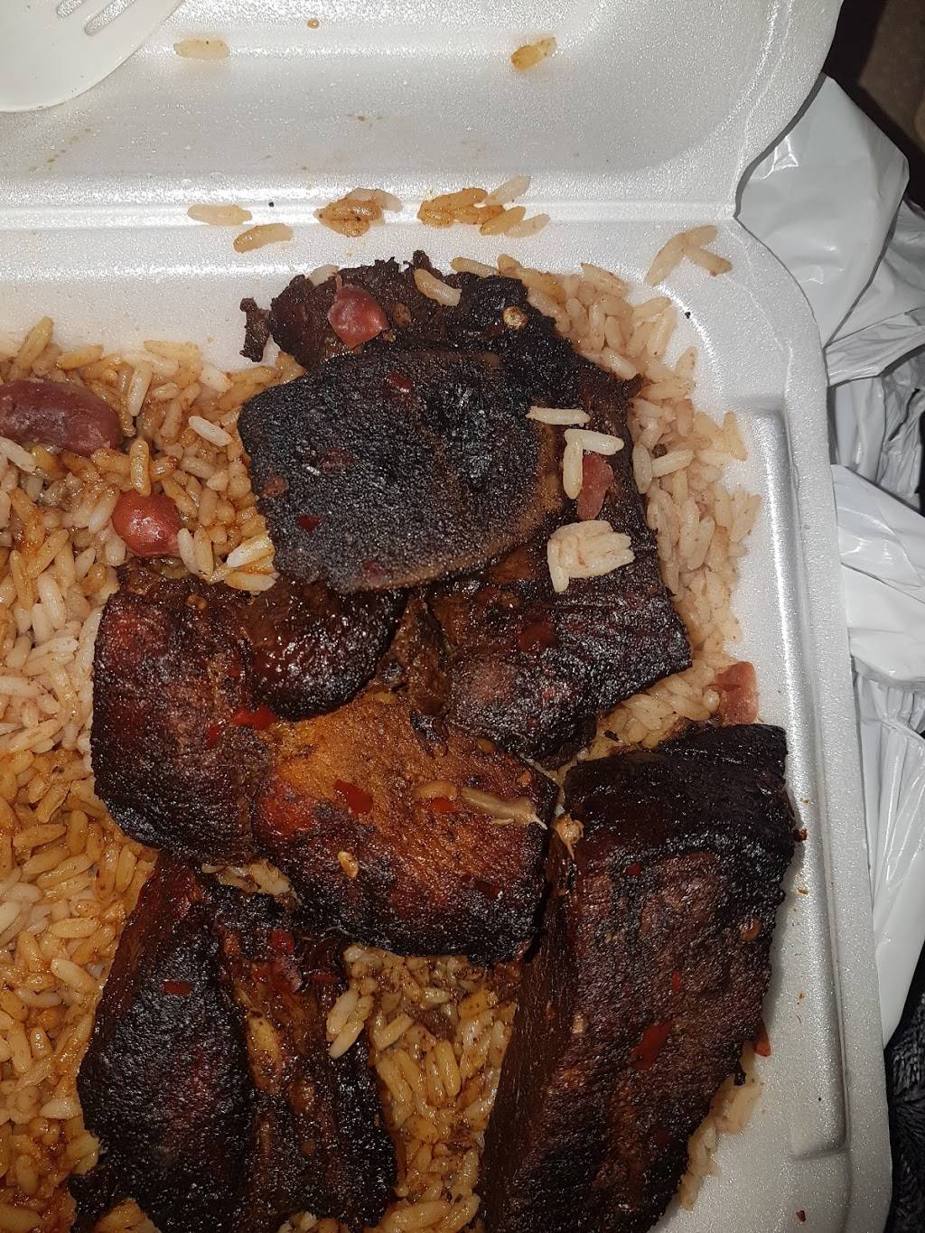 Jerk So Good | restaurant | 2 Bradstock Rd, Toronto, ON M6P 1N1, Canada | 4167455561 OR +1 416-745-5561