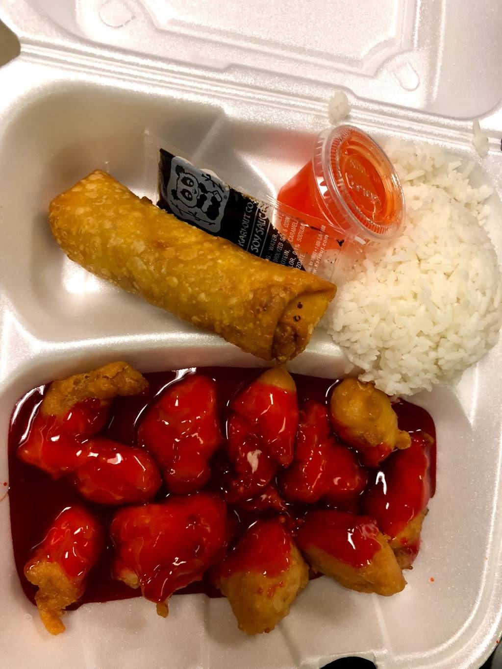 Golden House Restaurant | restaurant | 1241 E Grand River Ave, Howell, MI 48843, USA | 5175469634 OR +1 517-546-9634