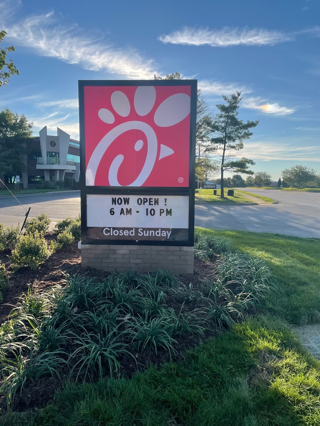 Chick-fil-A | restaurant | 11801 Plantside Dr, Jeffersontown, KY 40299, USA | 5022120008 OR +1 502-212-0008