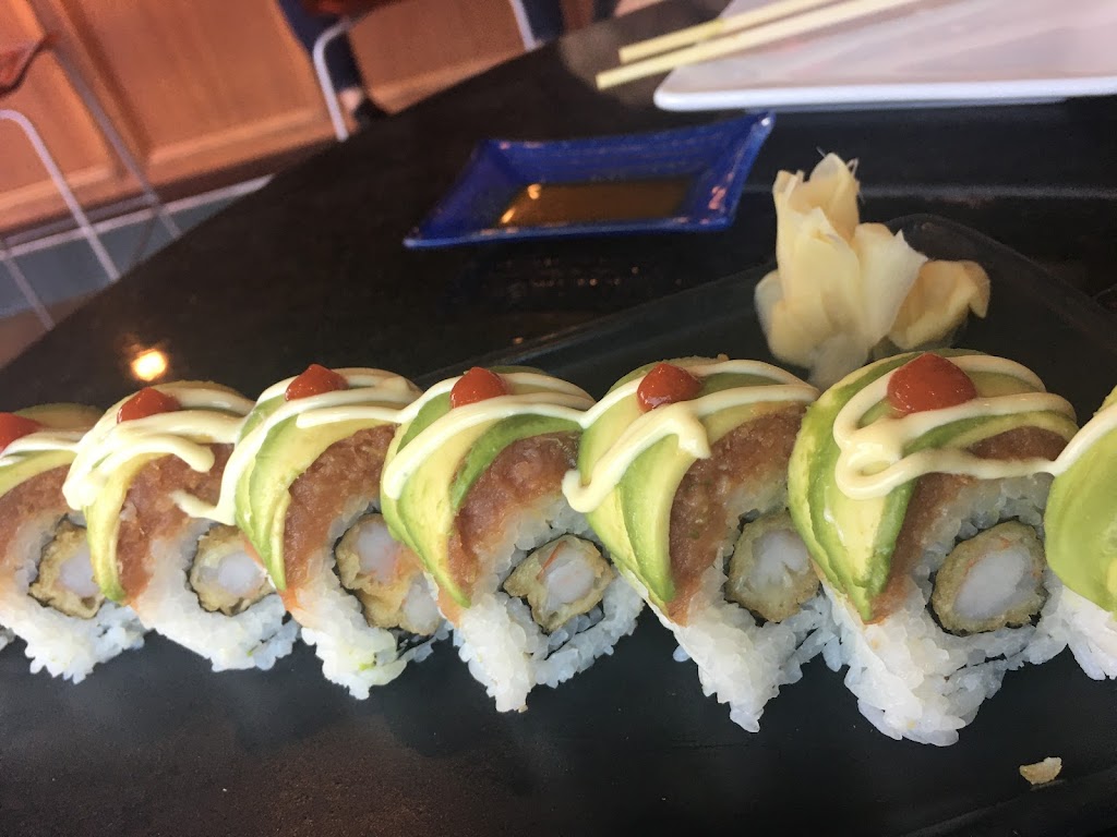 Screaming Tuna Milwaukee | restaurant | 106 W Seeboth St, Milwaukee, WI 53204, USA | 4147631637 OR +1 414-763-1637