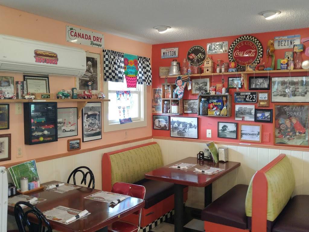 Happy Days Family Fun Spot | restaurant | 172 W State St, Granby, MA 01033, USA | 4134679073 OR +1 413-467-9073