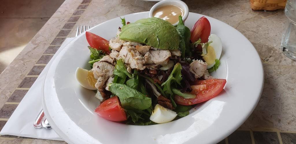 Fat Maddie’s | restaurant | 45 Crescent Dr # 11C, Pleasant Hill, CA 94523, USA | 9258494482 OR +1 925-849-4482