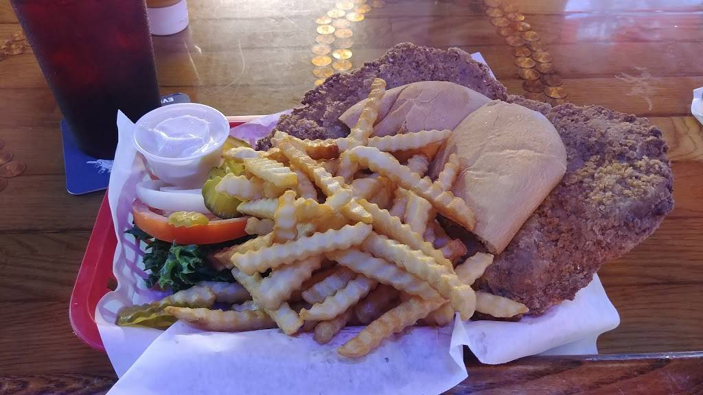 Kobis Bar & Grill | restaurant | 113 Oak St, Bonner Springs, KS 66012, USA | 9134225657 OR +1 913-422-5657