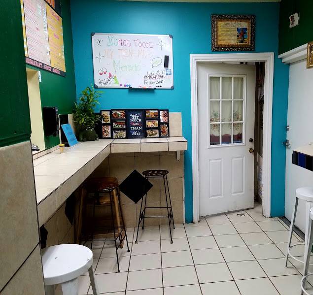 Ñoños Tacos | restaurant | 102 W Powell Ln, Austin, TX 78753, USA | 5126098601 OR +1 512-609-8601