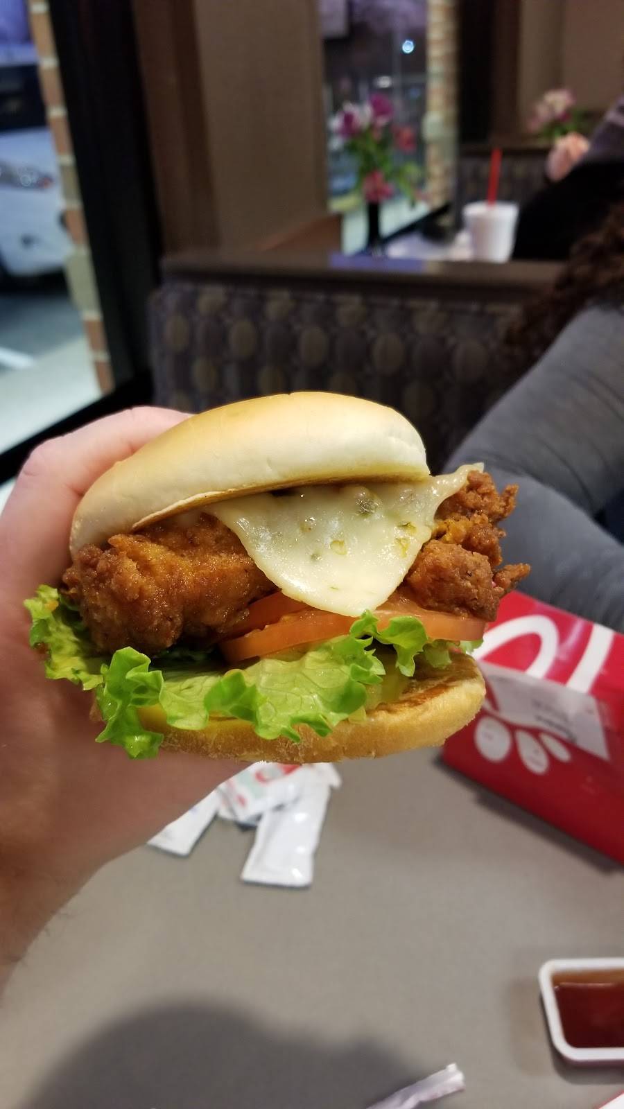 Chick-fil-A | restaurant | 2425 Prince William Pkwy, Woodbridge, VA 22192, USA | 7034903165 OR +1 703-490-3165