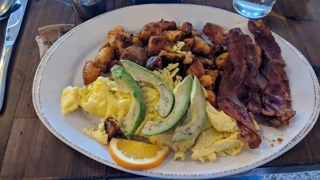 Early Harvest Diner | restaurant | 950 Cummings Center, Beverly, MA 01915, USA | 9789693126 OR +1 978-969-3126