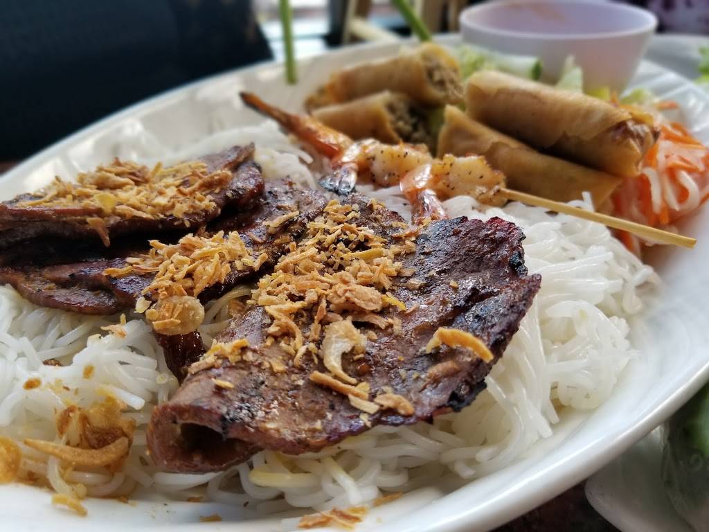 Phở Saigon Bay | restaurant | 6458 Stockton Blvd, Sacramento, CA 95823, USA | 9165949395 OR +1 916-594-9395