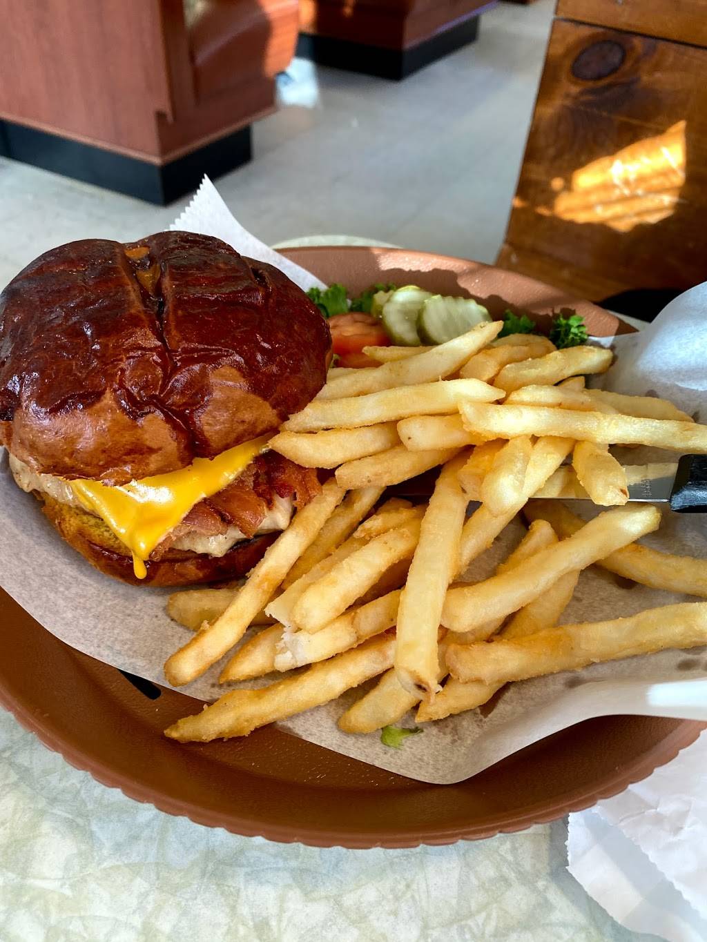 Evelia’s | restaurant | 3406 Schofield Ave, Schofield, WI 54476, USA | 7158410141 OR +1 715-841-0141