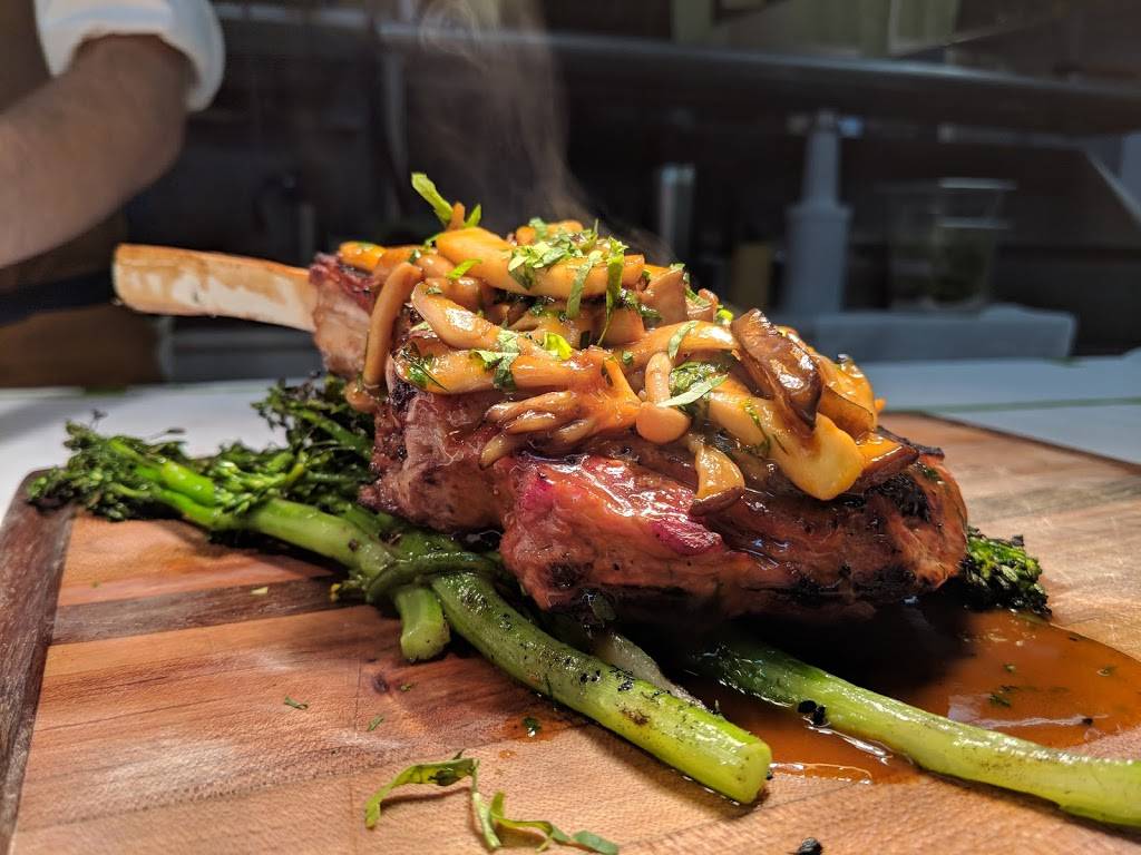 Highway | restaurant | 290 Montauk Hwy, East Hampton, NY 11937, USA | 6315275372 OR +1 631-527-5372