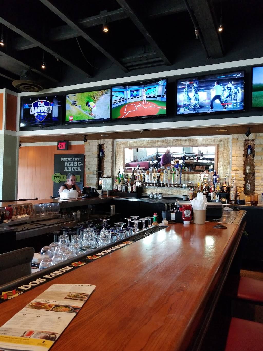 Chilis Grill & Bar | meal takeaway | 824 E US Hwy 80, Forney, TX 75126, USA | 9725521663 OR +1 972-552-1663