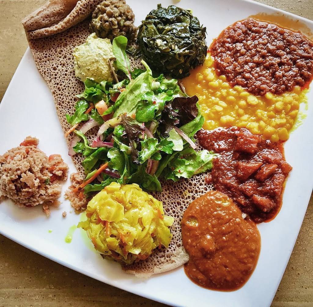 Desta Ethiopian Kitchen Emory Point | restaurant | 1520 avenue place ne B1, #140, Atlanta, GA 30329, USA | 4048352748 OR +1 404-835-2748