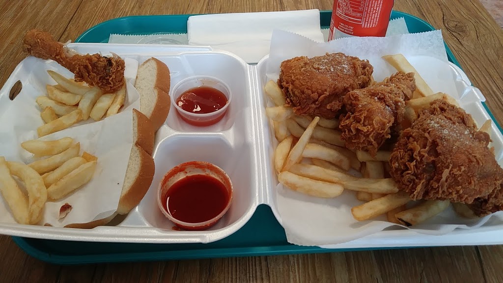 MEGA FRIED Chicken & Fish | restaurant | 4419 W Fullerton Ave, Chicago, IL 60639, USA | 7733601898 OR +1 773-360-1898