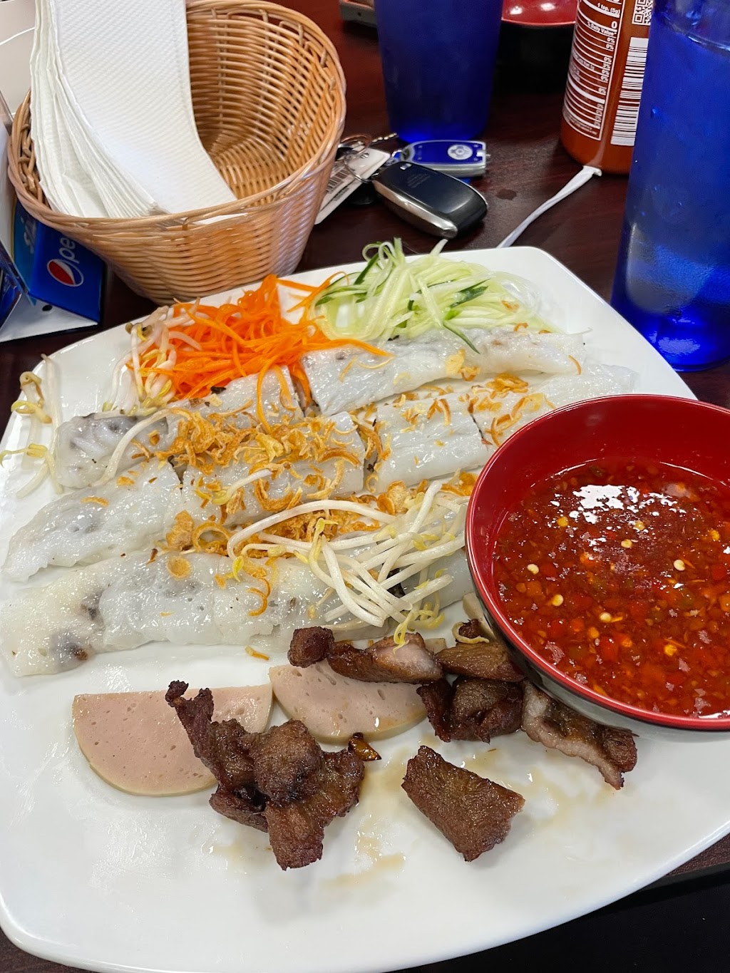 Pho Nomenal Greenville | restaurant | 477 Haywood Rd unit d, Greenville, SC 29607, USA | 8642033443 OR +1 864-203-3443