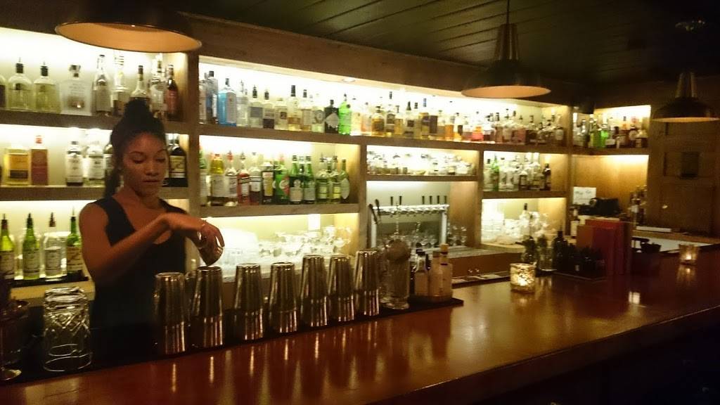 Natalies Coal Fired Pizza and Live Music | restaurant | 5601 N High St, Worthington, OH 43085, USA | 6144362625 OR +1 614-436-2625