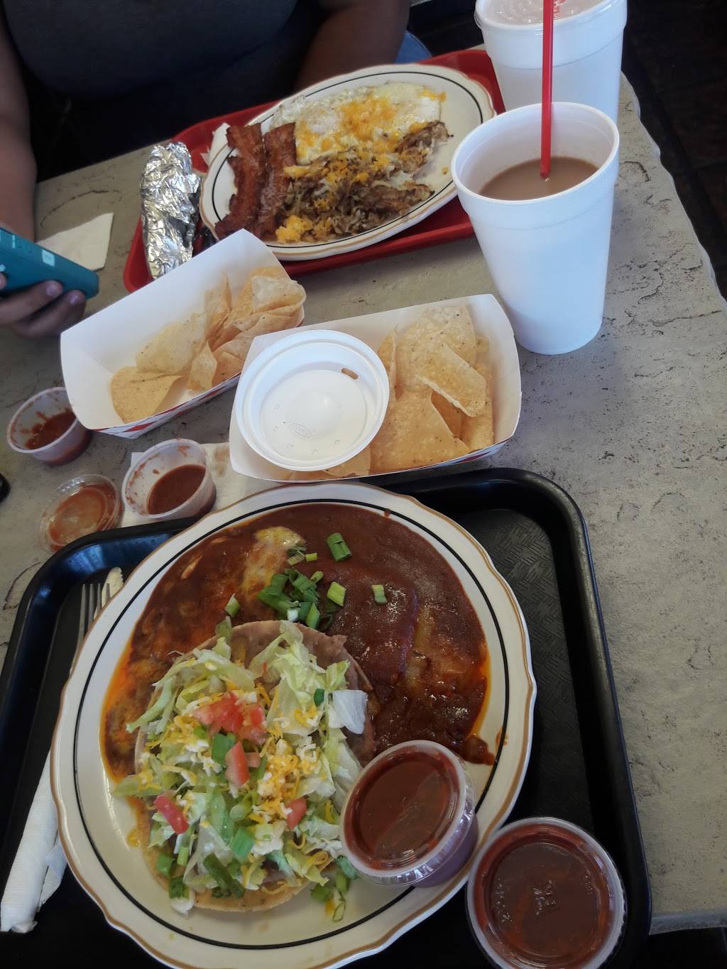 Sylvias La Canasta | restaurant | 3824 W Indian School Rd, Phoenix, AZ 85019, USA | 6022692101 OR +1 602-269-2101