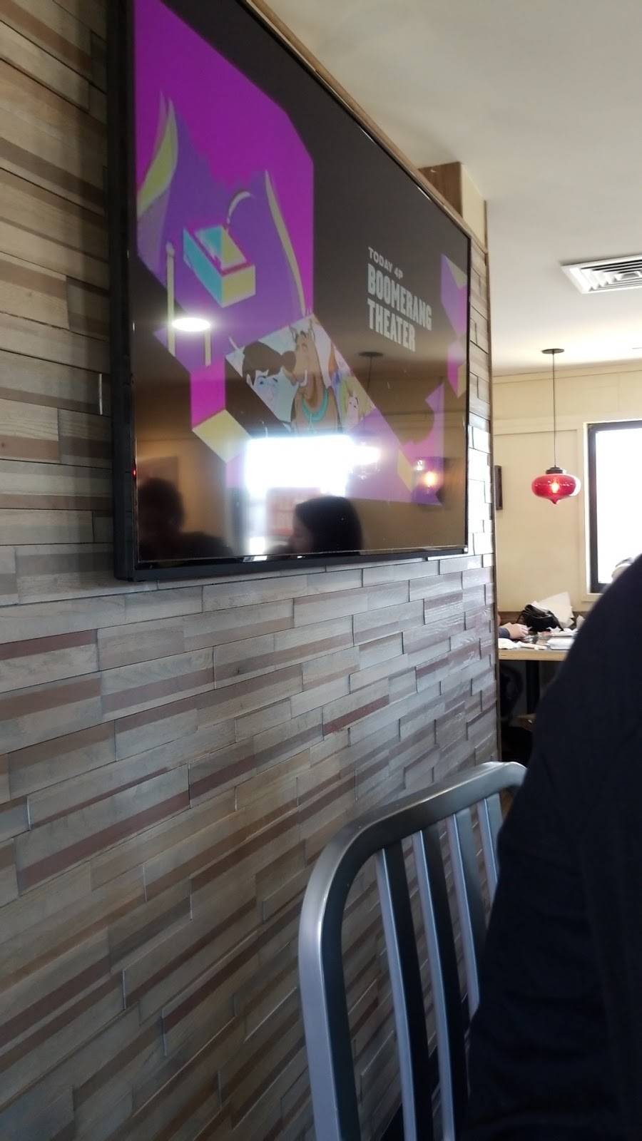 Pizza Hut | restaurant | 524 W 30th St, Connersville, IN 47331, USA | 7658254149 OR +1 765-825-4149