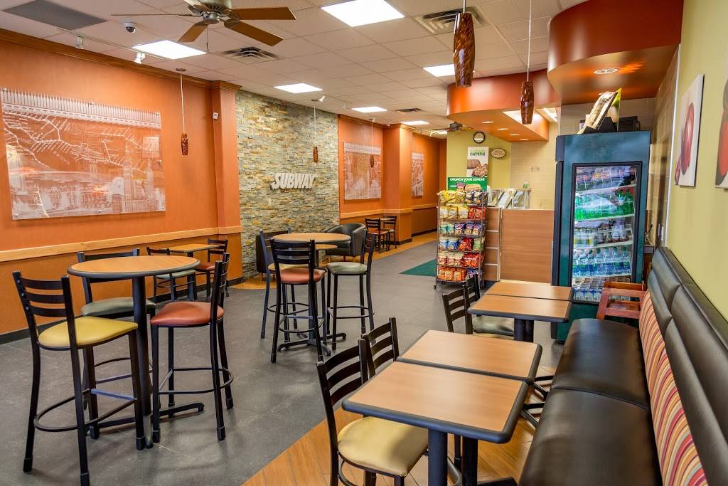 Subway | restaurant | 650 Woodlawn Rd W, Guelph, ON N1K 1B8, Canada | 5198265995 OR +1 519-826-5995