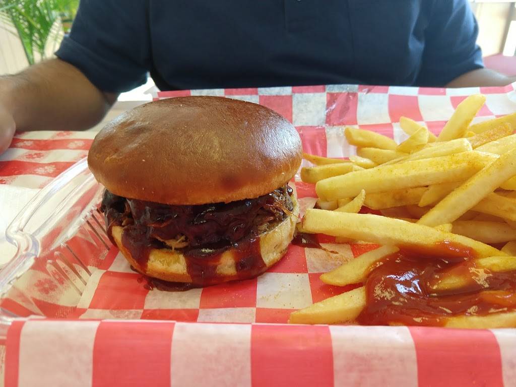 Indys Rib kitchen | restaurant | 1501 Prospect St, Indianapolis, IN 46203, USA | 3172208911 OR +1 317-220-8911