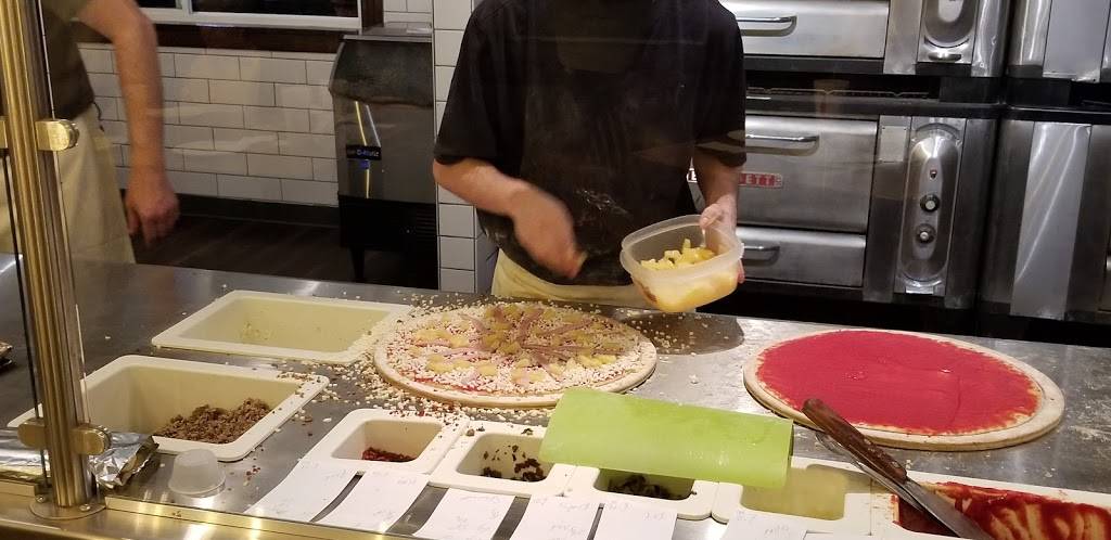 Pizza King Kokomo - West | restaurant | 1300 W Mulberry St, Kokomo, IN 46901, USA | 7654574471 OR +1 765-457-4471