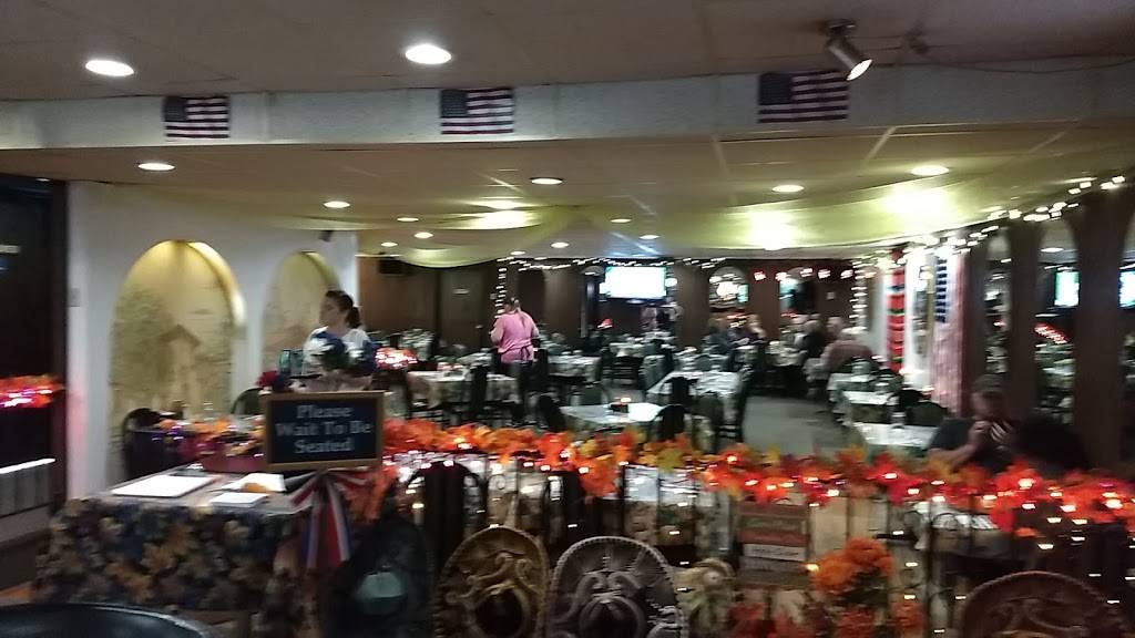 Dina Mia of Florence | restaurant | 508 Central Ave, Florence, WI 54121, USA | 7155284760 OR +1 715-528-4760