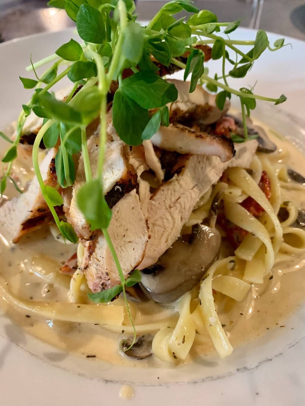 Bocconcini | restaurant | 1140 Southdale Rd W, London, ON N6P 0E1, Canada | 5196017799 OR +1 519-601-7799