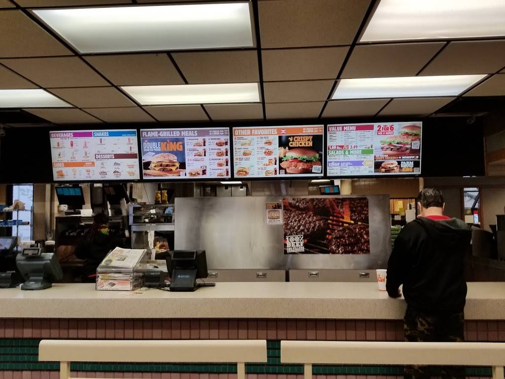 Burger King | restaurant | 713 Conant St, Maumee, OH 43537, USA | 4198933277 OR +1 419-893-3277
