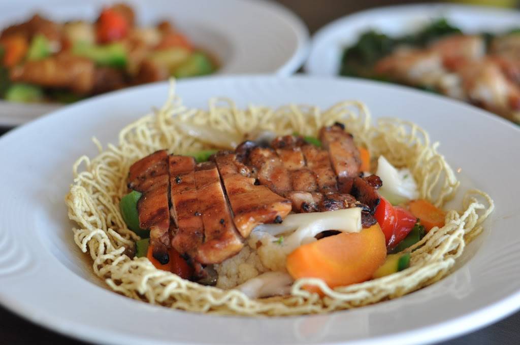 Restaurant Makisu | restaurant | 315 Boulevard Curé-Labelle, Sainte-Thérèse, QC J7E 2Y2, Canada | 4504342552 OR +1 450-434-2552