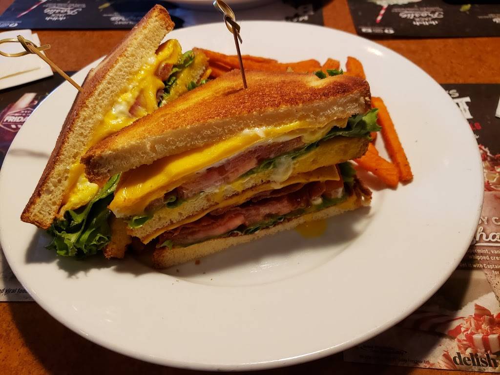 TGI Fridays | restaurant | 125 Ken Pratt Blvd, Longmont, CO 80501, USA | 3034858004 OR +1 303-485-8004