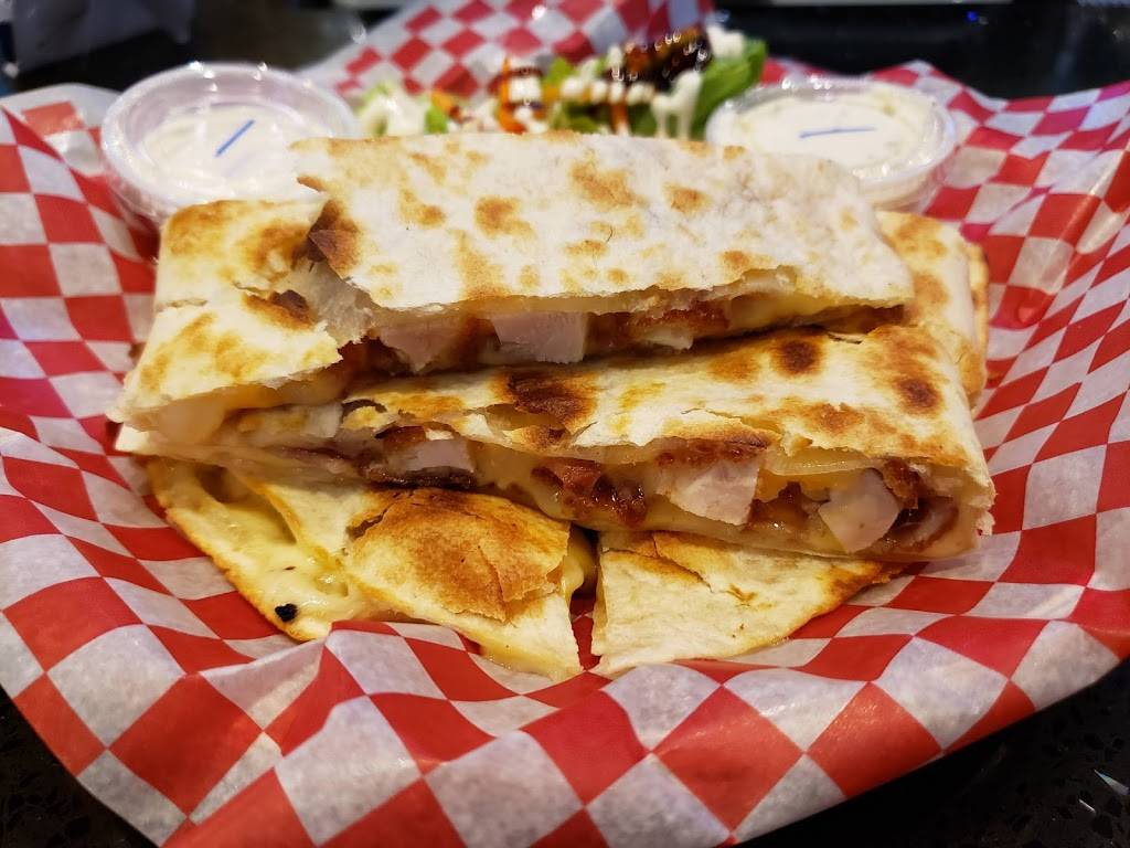Wing House | restaurant | 320 Water St, Peterborough, ON K9J 3C7, Canada | 7058747555 OR +1 705-874-7555