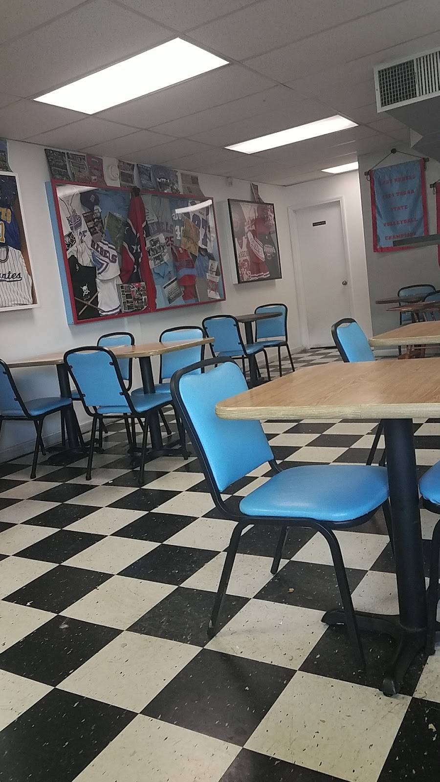 Hot Dog Hut | restaurant | 4028 Fort Henry Dr, Kingsport, TN 37663, USA | 4232398020 OR +1 423-239-8020