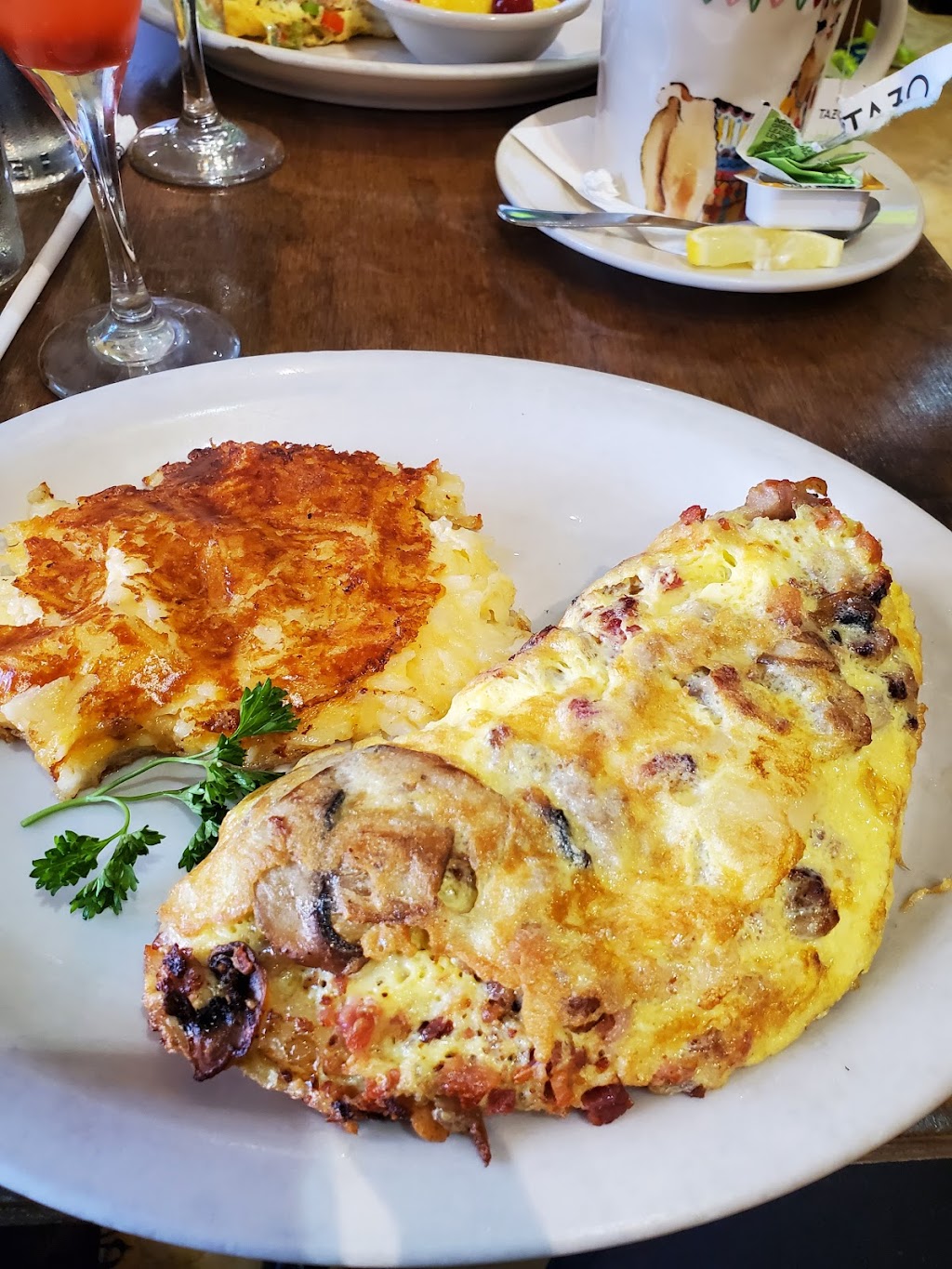 EJs Bayfront Cafe | restaurant | 469 Bayfront Pl, Naples, FL 34102, USA | 2393534444 OR +1 239-353-4444