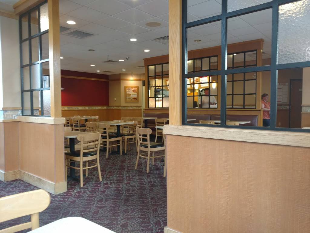 Wendys | restaurant | 3643 N Campbell Ave, Tucson, AZ 85719, USA | 5203198139 OR +1 520-319-8139