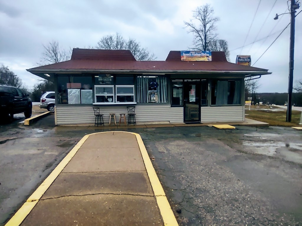 Lauras Mexican Restaurant | restaurant | 2138 Central Blvd, Bull Shoals, AR 72619, USA | 8704216269 OR +1 870-421-6269