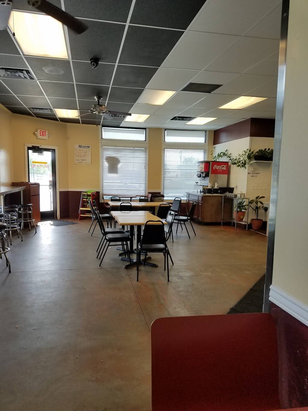 California Burgers & Deli | restaurant | 306 N 300 W, Salt Lake City, UT 84103, USA | 8019240372 OR +1 801-924-0372