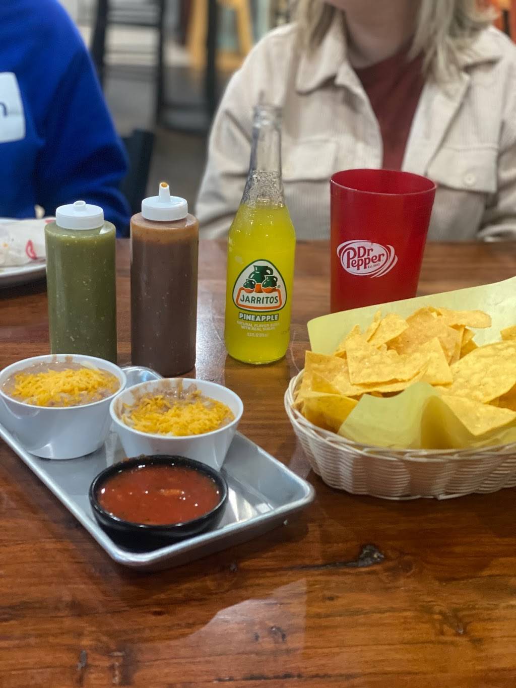 Los Tapatios Mexican Taqueria | restaurant | 4040 S Orchard St #120, Fircrest, WA 98466, USA | 2535644101 OR +1 253-564-4101