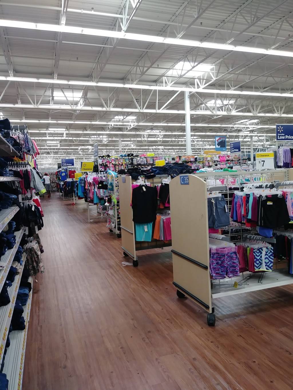 Subway Restaurants | restaurant | 3240 Wilkinson Blvd, Charlotte, NC 28208, USA | 7043938277 OR +1 704-393-8277