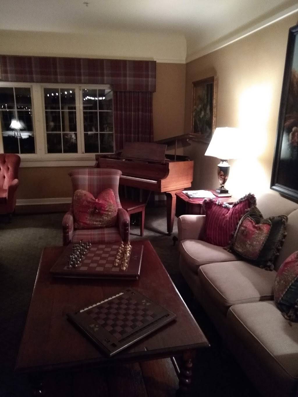 The Restaurant at RT Lodge | restaurant | 1406 Wilkinson Pike, Maryville, TN 37803, USA | 8659819800 OR +1 865-981-9800