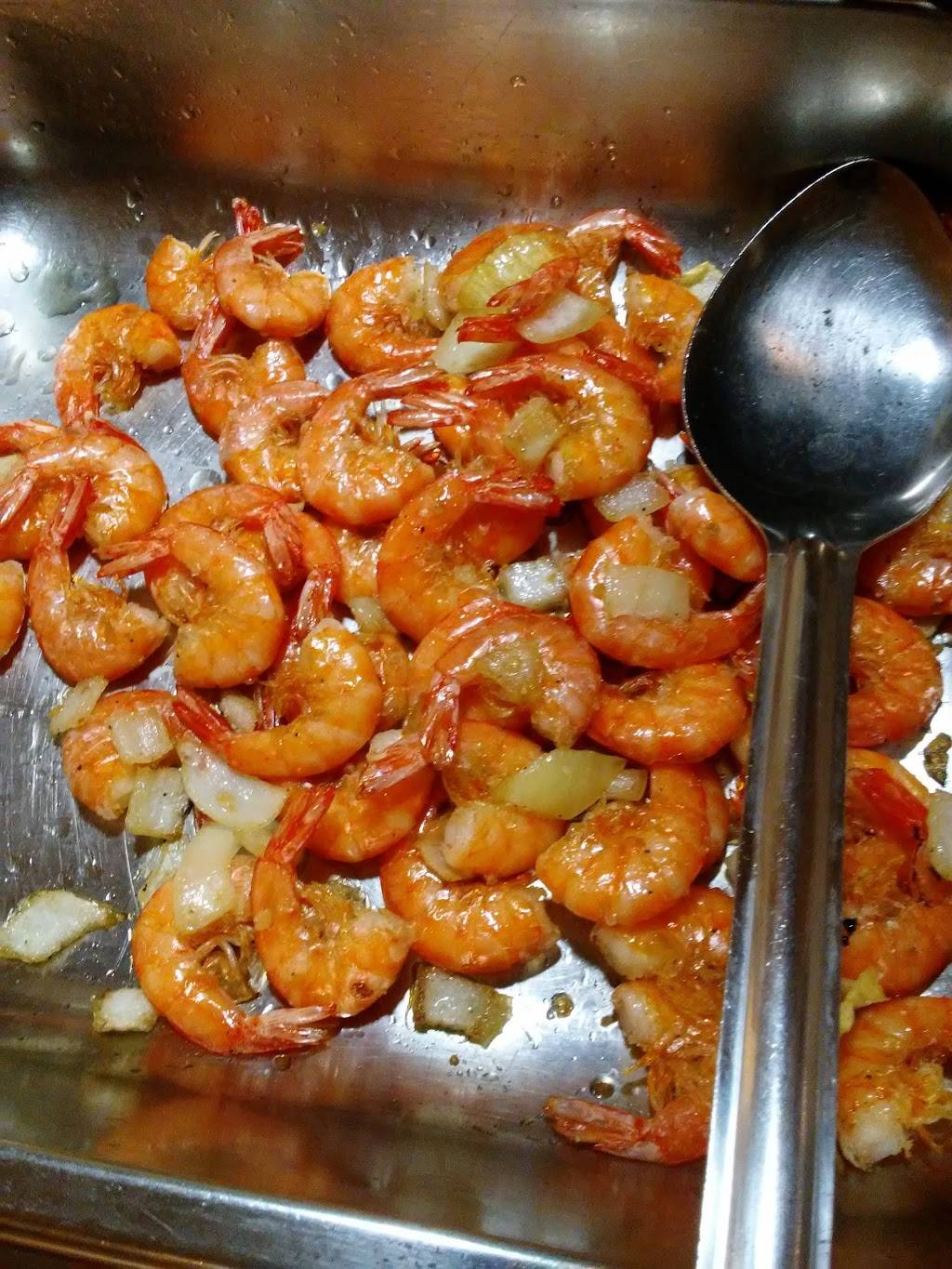 Shangri La Asian Buffet | restaurant | 3366 Halifax Rd, South Boston, VA 24592, USA | 4345721688 OR +1 434-572-1688