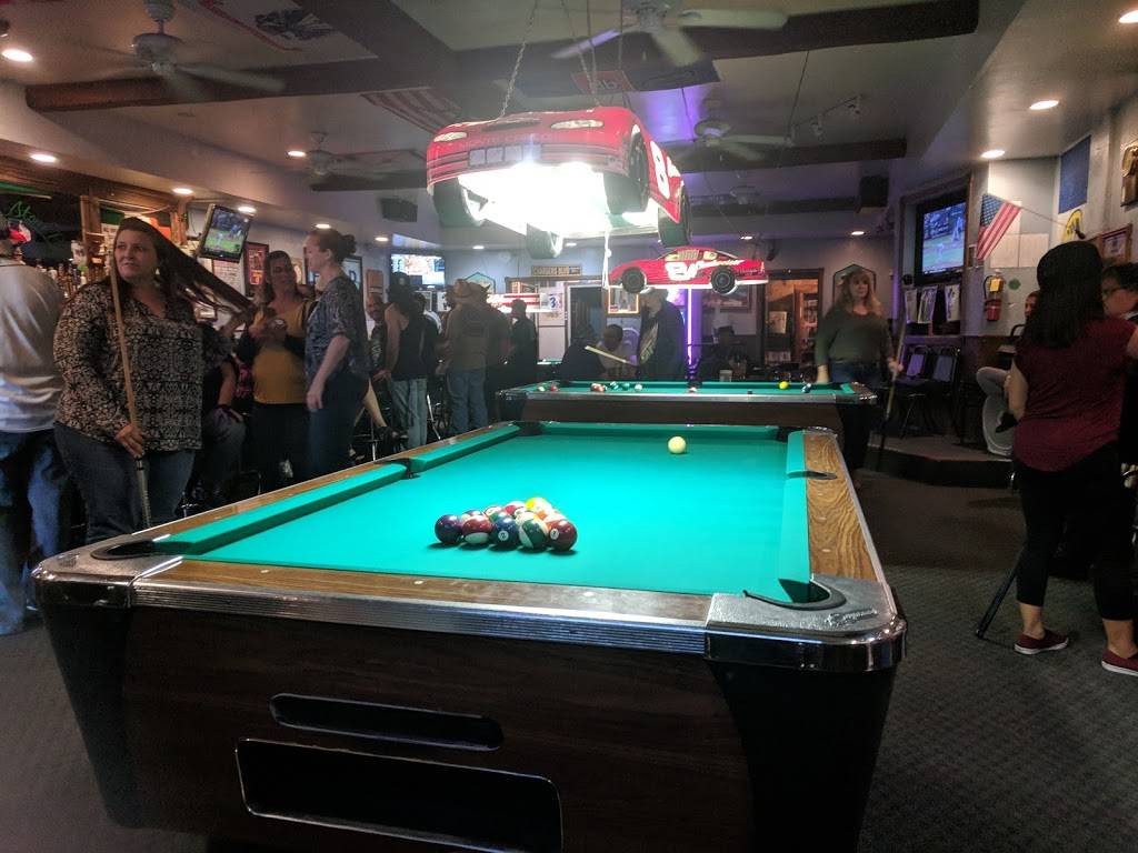 Blarney Stone Pub | restaurant | 388 N 2nd St, El Cajon, CA 92021, USA | 6193285403 OR +1 619-328-5403