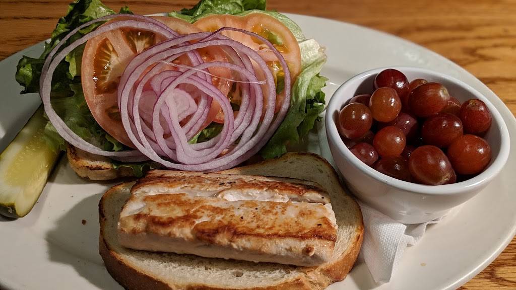 Matt Dennys Ale House Restaurant | restaurant | 3212, 145 Huntington Dr, Arcadia, CA 91006, USA | 6264620250 OR +1 626-462-0250