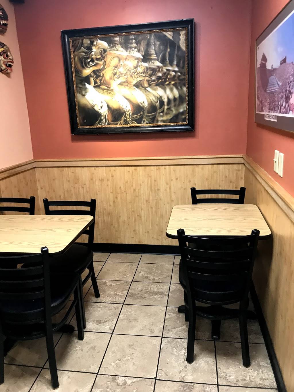 Sweet Basil Express | restaurant | 1219 Alder St, Eugene, OR 97401, USA | 5413935797 OR +1 541-393-5797