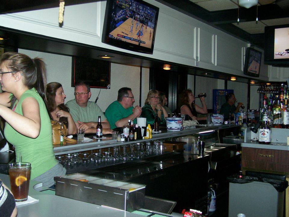 Owls Club Nest 4002 | restaurant | 316 B S Jefferson St, Frederick, MD 21701, USA | 3016989797 OR +1 301-698-9797